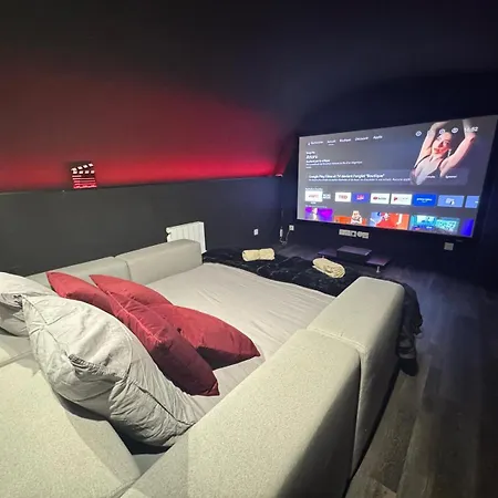 Apartment Cinemaroom - Netflix -hyper Centre